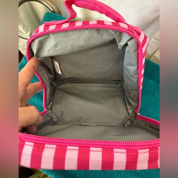 Hello Kitty by Sanrio Insulated Lunch Bag Soft Sided Dual Compartments - Picture 3 of 5